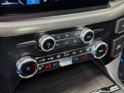 Used 2024 Ford F150 Lariat w/ Equipment Group 502A High image 16