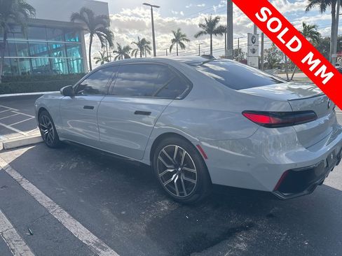 Used 2023 BMW 740i 740i image 8