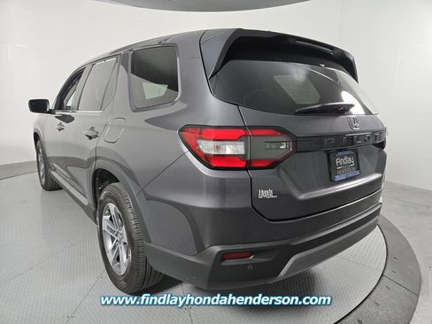 Used 2024 Honda Pilot EX-L image 4