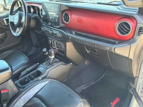 Used 2019 Jeep Wrangler Unlimited Rubicon image 13