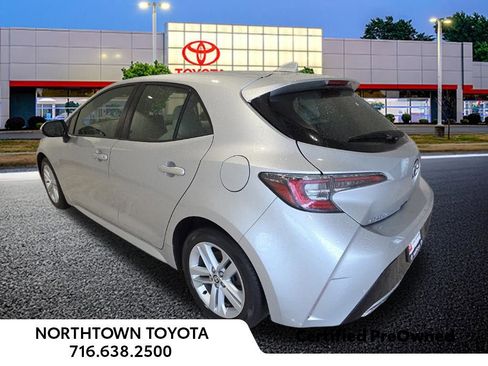Used 2019 Toyota Corolla SE image 3