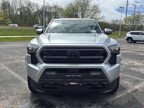 New 2026 Toyota Tacoma SR5 AWD/4WD image 5