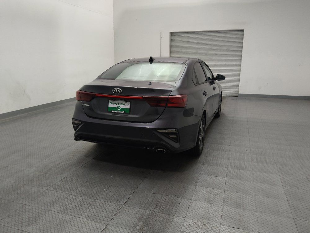 Used 2021 Kia Forte LXS FWD image 7