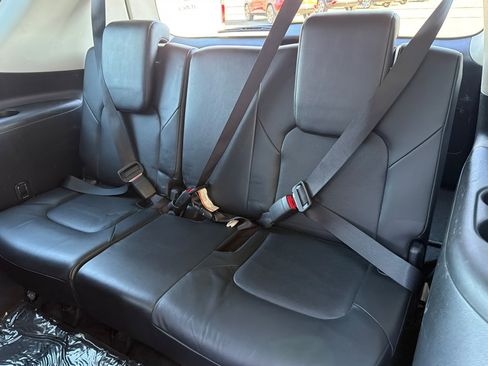 Used 2020 Nissan Armada SL w/ Premium Package AWD/4WD image 12