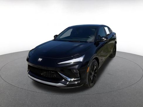 Used 2025 Buick Envista Sport Touring image 7