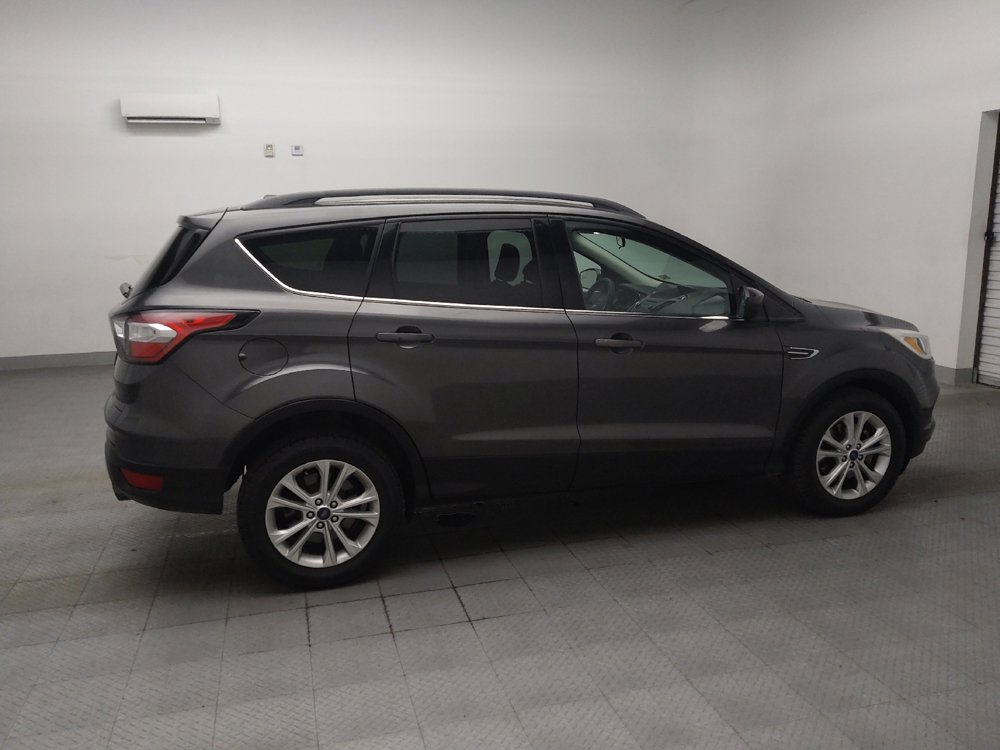 Used 2018 Ford Escape SE AWD/4WD image 10