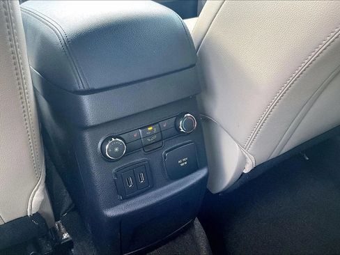Used 2018 Ford Explorer Limited FWD image 24