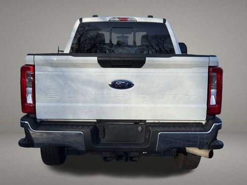 Used 2024 Ford F250 XL w/ Snow Plow Prep Package image 4