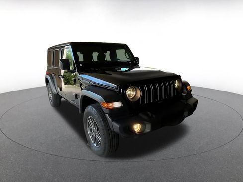 Used 2025 Jeep Wrangler Sport S image 2