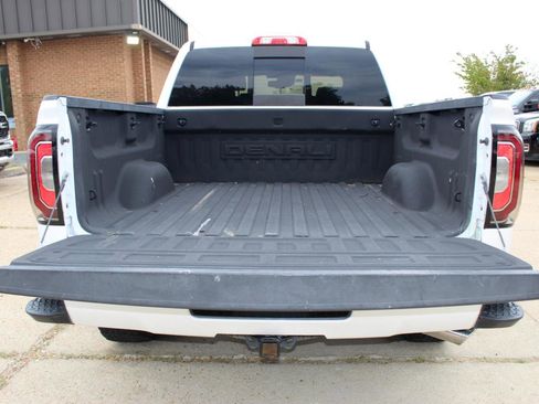 Used 2016 GMC Sierra 1500 Denali w/ Enhanced Driver Alert Package image 18