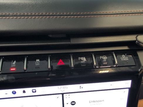 Used 2024 Jeep Grand Cherokee L Summit AWD/4WD image 23