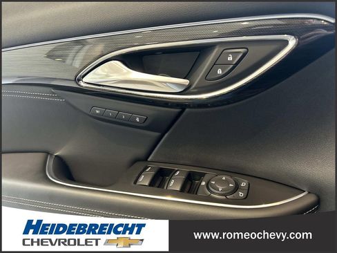 Used 2023 Buick Envision Essence FWD image 11