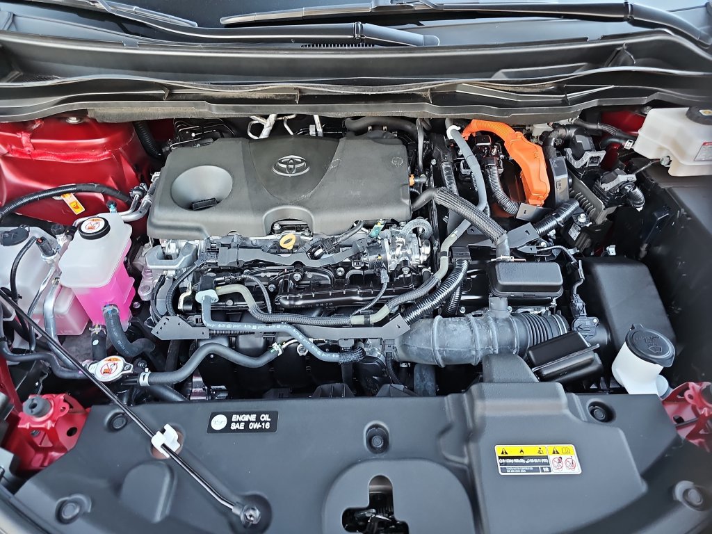 Certified 2025 Toyota Sienna Platinum AWD/4WD image 23