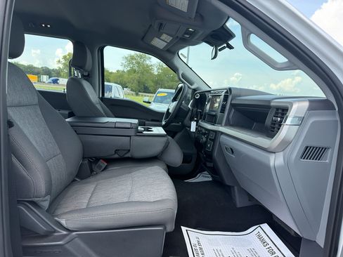 Used 2024 Ford F250 XL w/ STX Appearance Package AWD/4WD image 20