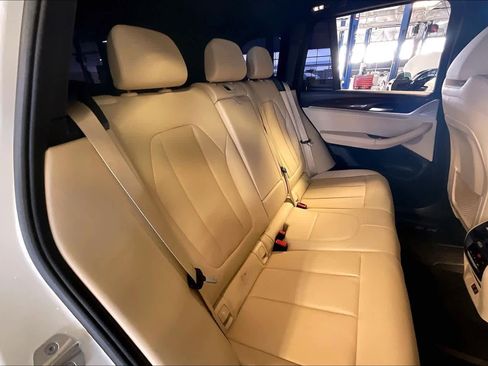 Used 2021 BMW X3 xDrive30i w/ Convenience Package image 18