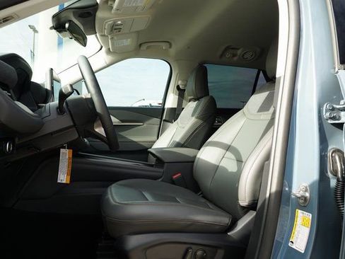 New 2025 Ford Explorer Active w/ Active Comfort Package image 11