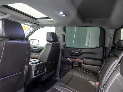 Certified 2019 GMC Sierra 1500 Denali w/ Driver Alert Package II image 16