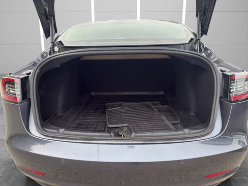 Used 2018 Tesla Model 3 Long Range AWD/4WD image 10
