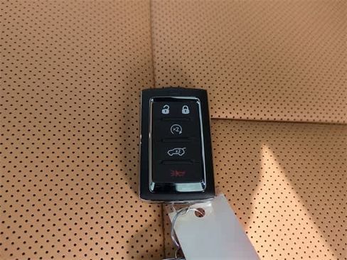 New 2025 Jeep Grand Cherokee Summit image 37