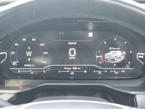 Used 2023 GMC Yukon Denali Ultimate AWD/4WD image 22