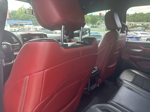 Used 2019 RAM 1500 Rebel AWD/4WD image 22