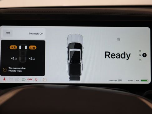 Used 2022 Rivian R1T Adventure image 19