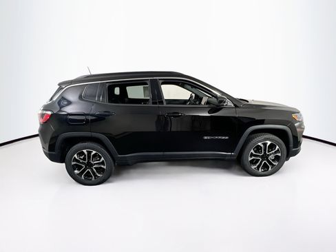 Used 2023 Jeep Compass Limited w/ Sun and Sound Group image 4