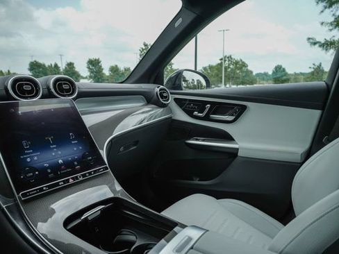 Certified 2024 Mercedes-Benz GLC 300 image 26