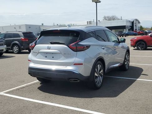 Used 2020 Nissan Murano SL w/ Moonroof Package AWD/4WD image 3