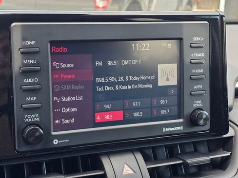 Used 2021 Toyota RAV4 XLE FWD image 29