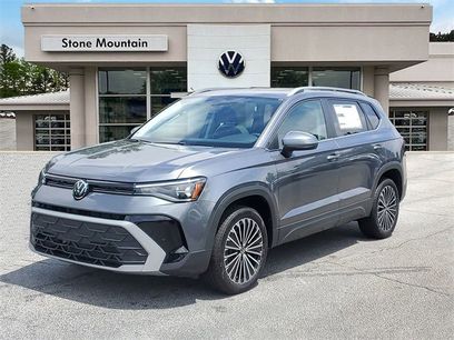 New 2025 Volkswagen Taos SE