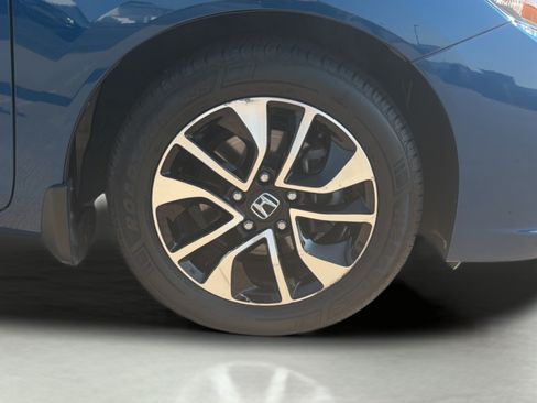 Used 2014 Honda Civic EX image 10
