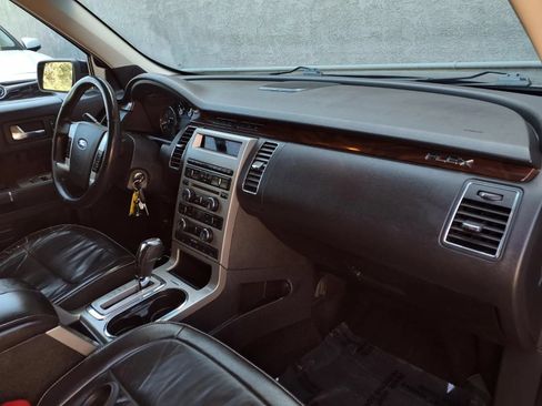 Used 2012 Ford Flex SEL w/ Equipment Group Order Code FWD image 22