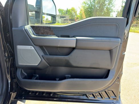 Used 2025 Ford F350 Lariat w/ Camper Package AWD/4WD image 13