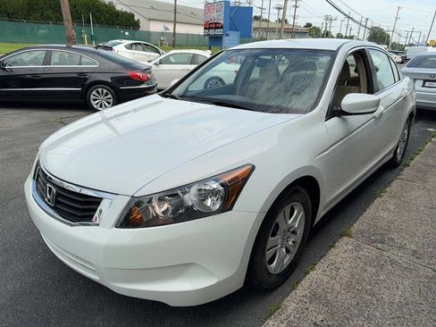 Used 2009 Honda Accord LX-P image 5