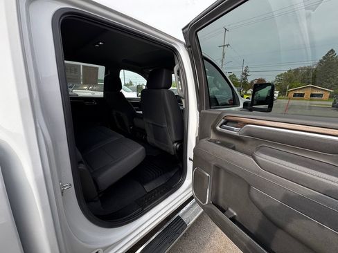 Used 2025 Chevrolet Silverado 2500 LT w/ Convenience Package AWD/4WD image 31