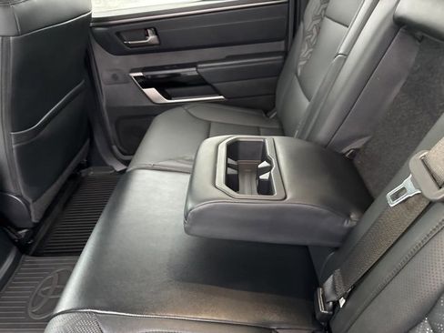 Used 2024 Toyota Tundra Limited image 31