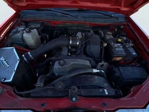 Used 2012 Chevrolet Colorado LT image 18