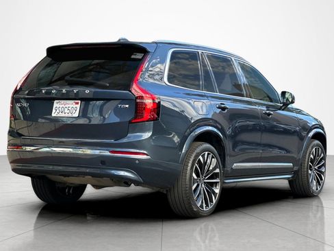 Used 2025 Volvo XC90 T8 Ultra w/ Protection Package Premier AWD/4WD image 5
