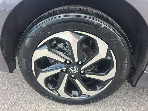 Used 2019 Honda Accord LX image 19