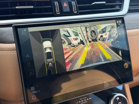 Used 2023 Jaguar F-PACE S AWD/4WD image 19