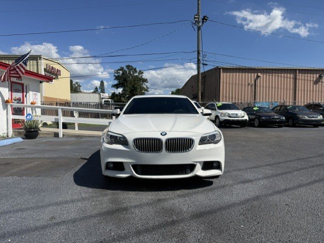 Used 2011 BMW 550i Sedan RWD image 2