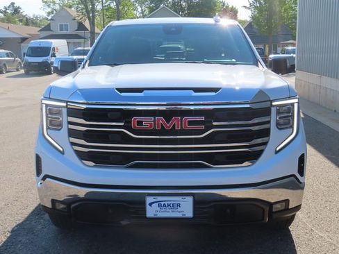 Used 2025 GMC Sierra 1500 SLT AWD/4WD image 12