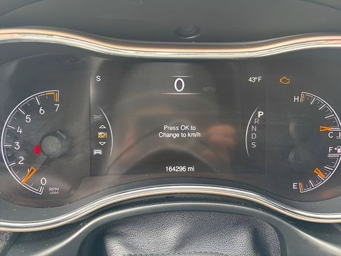 Used 2014 Jeep Grand Cherokee Limited AWD/4WD image 15