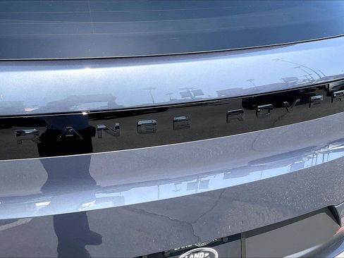 New 2026 Land Rover Range Rover Sport SE image 7