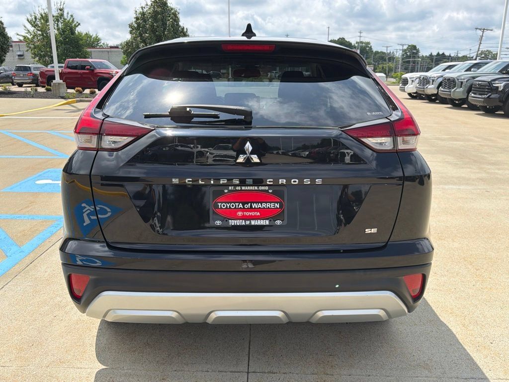 Used 2024 Mitsubishi Eclipse Cross AWD image 6