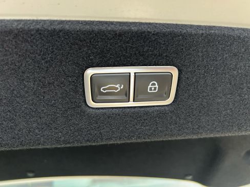 Used 2023 Hyundai Ioniq 6 SEL image 11