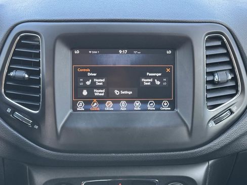 Used 2018 Jeep Compass Latitude w/ Popular Equipment Group image 25