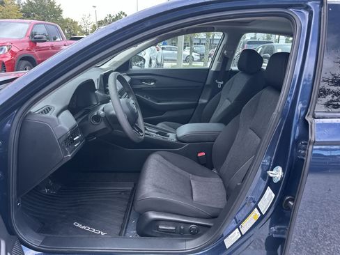 Used 2024 Honda Accord EX image 2