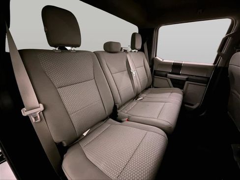Used 2017 Ford F150 XLT AWD/4WD image 26